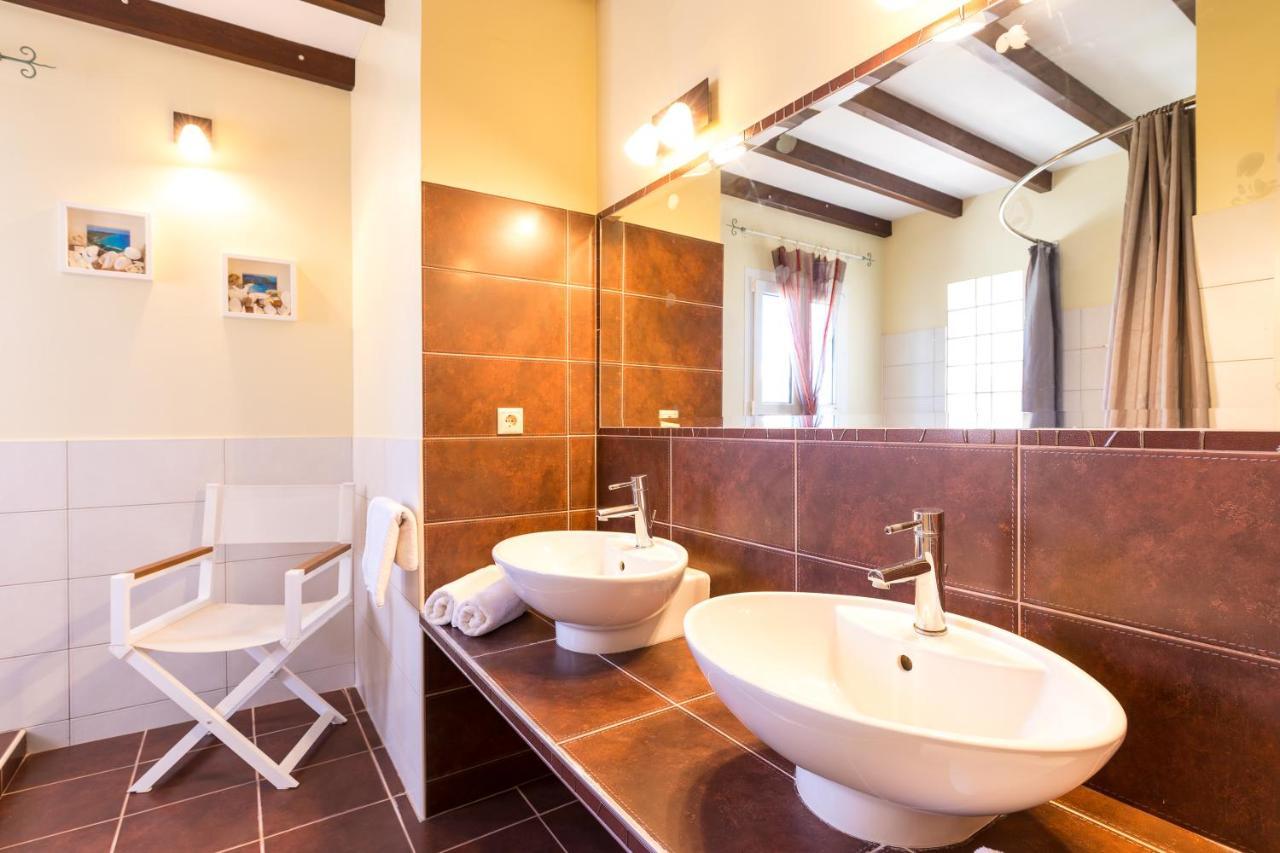 Villa St Nicholas House With Private Heated Pool Dassia  Exterior photo